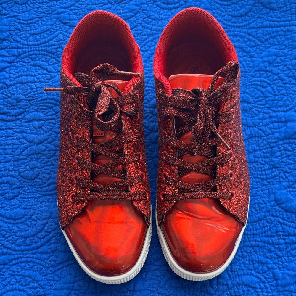 Lucky Step Red Glitter Sneakers